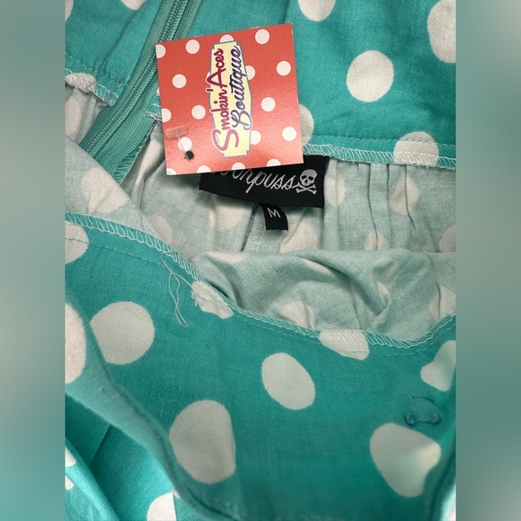 Sourpuss Mint Polka Dot Swing Skirt w/ removable bow, sz M - Picture 4 of 6